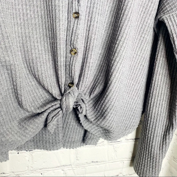 Urban Outfitters Out From Under Gray Jojo Oversized Button Front Thermal Top XS - Picture 3 of 10